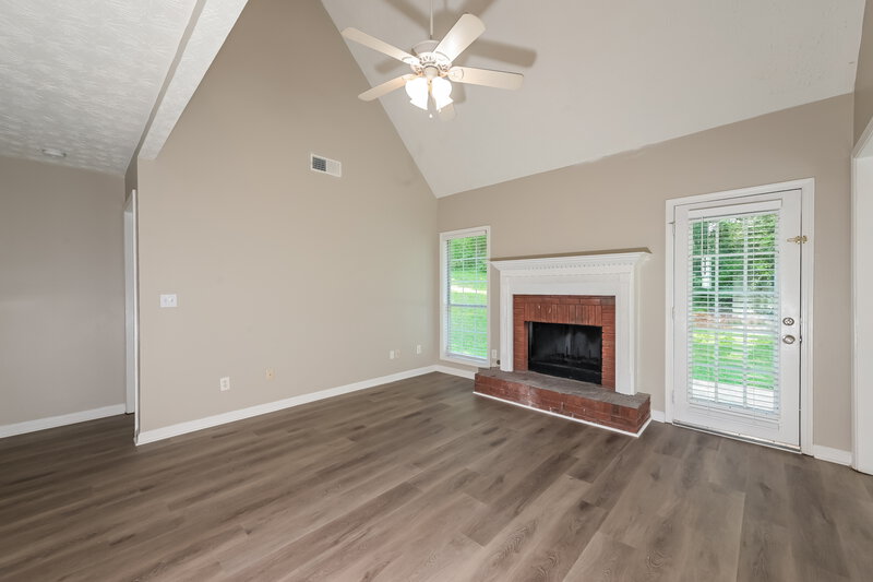 2,270/Mo, 760 Old Johnson Rd Lawrenceville, GA 30045 Living Room View