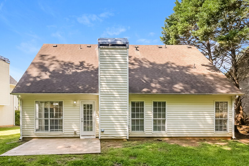 2,270/Mo, 760 Old Johnson Rd Lawrenceville, GA 30045 Rear View
