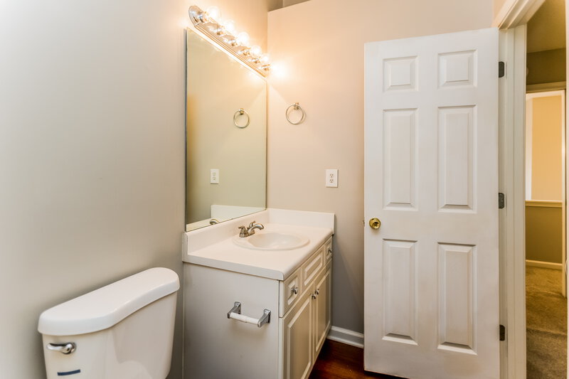 2,090/Mo, 2222 Serenity Dr NW Acworth, GA 30101 Bathroom View 2