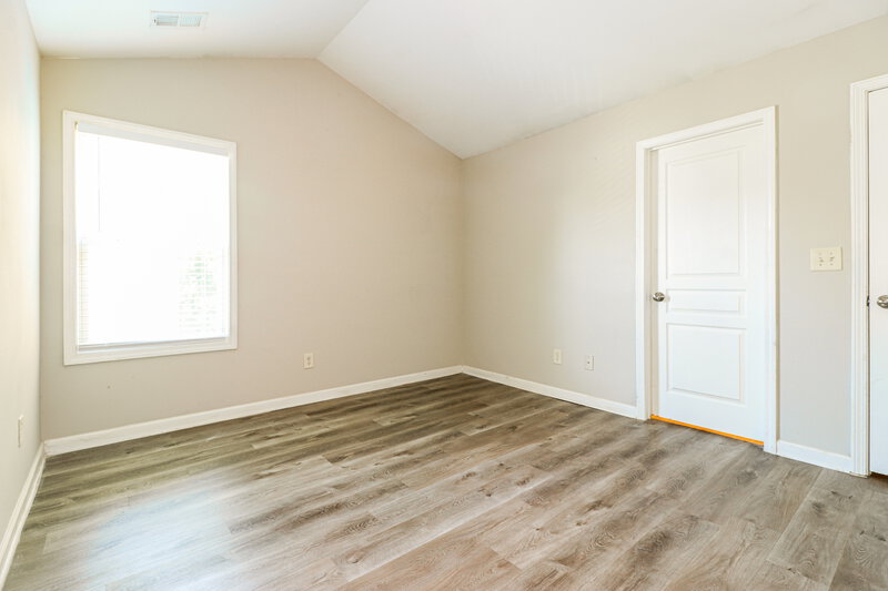 2,330/Mo, 321 Moorland Ct Lawrenceville, GA 30043 Bedroom View 3