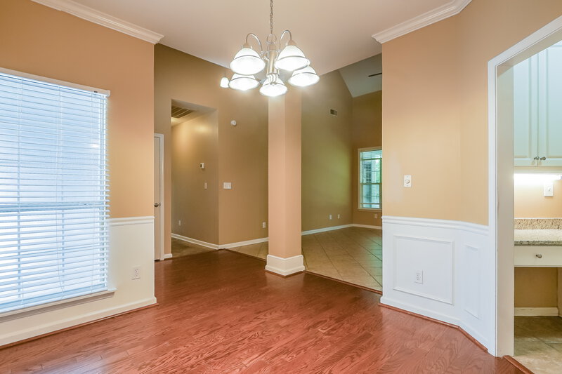 1,945/Mo, 725 Claiborne St Helena, AL 35080 Dining Room View