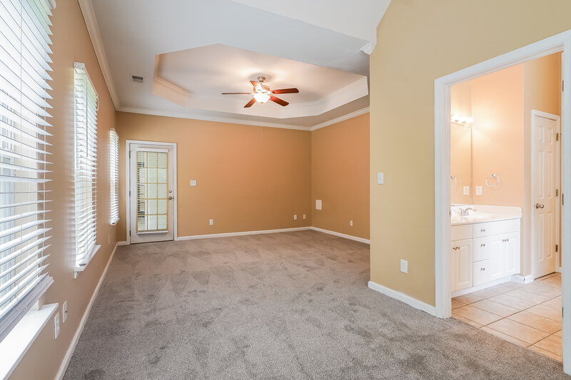 1,945/Mo, 725 Claiborne St Helena, AL 35080 Main Bedroom View 2