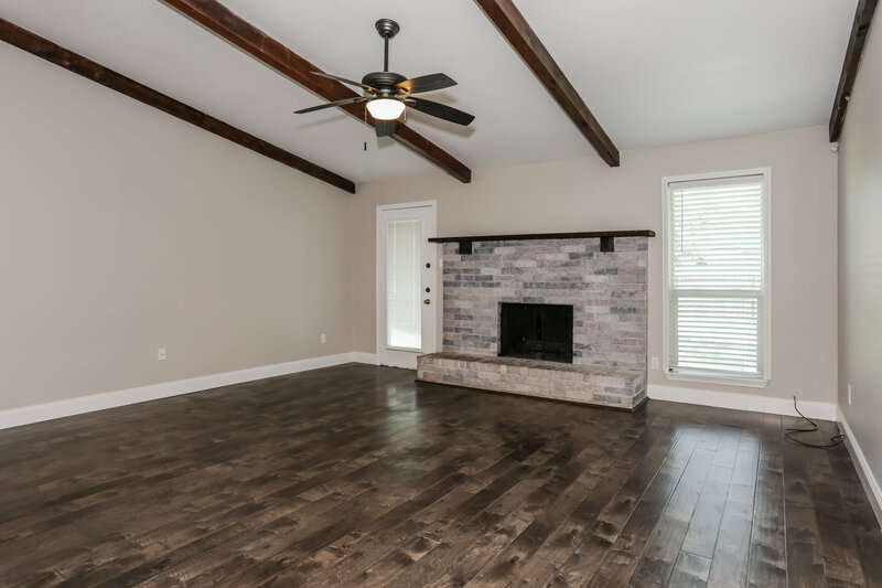 3,010/Mo, 808 Judith Street Burleson, TX 76028 Living Room View