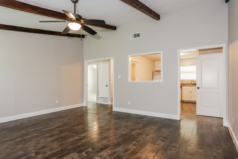 3,010/Mo, 808 Judith Street Burleson, TX 76028 Living Room View 3