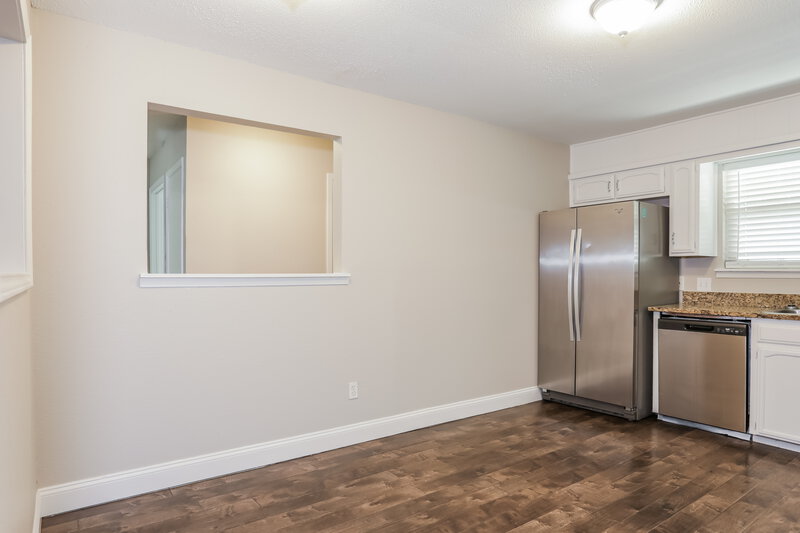 3,010/Mo, 808 Judith Street Burleson, TX 76028 Kitchen View