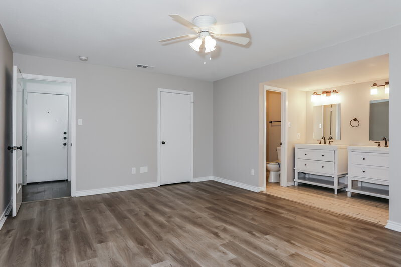 3,010/Mo, 808 Judith Street Burleson, TX 76028 Main Bedroom View 2