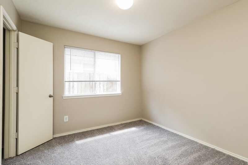 1,975/Mo, 7315 Winter Song Dr Magnolia, TX 77354 Bedroom View