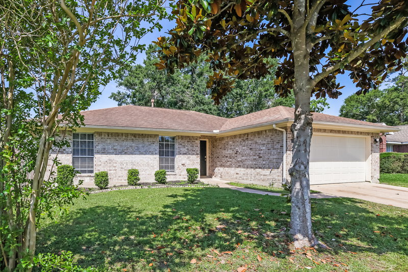 1,825/Mo, 3030 Hummingbird Ln Humble, TX 77396 Front View