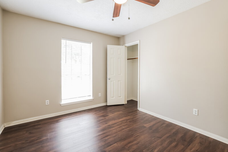 1,825/Mo, 3030 Hummingbird Ln Humble, TX 77396 Bedroom View