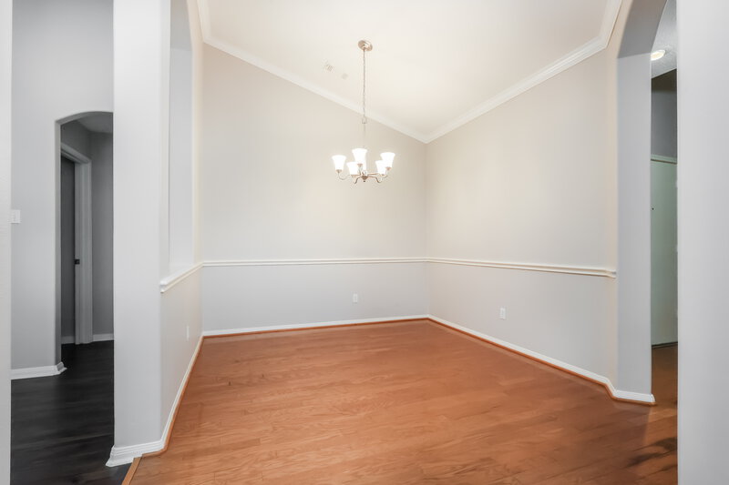 2,250/Mo, 30 Shimmer Pond Pl Conroe, TX 77385 Dining Room View