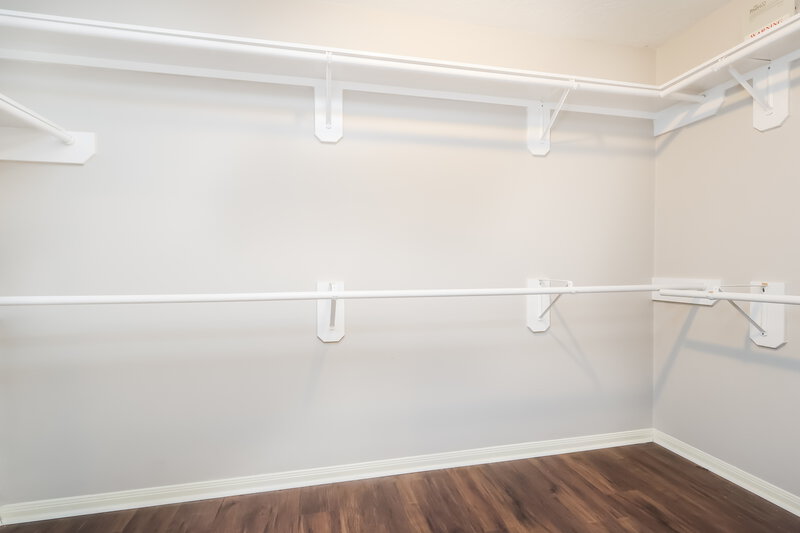 2,250/Mo, 30 Shimmer Pond Pl Conroe, TX 77385 Walk In Closet View