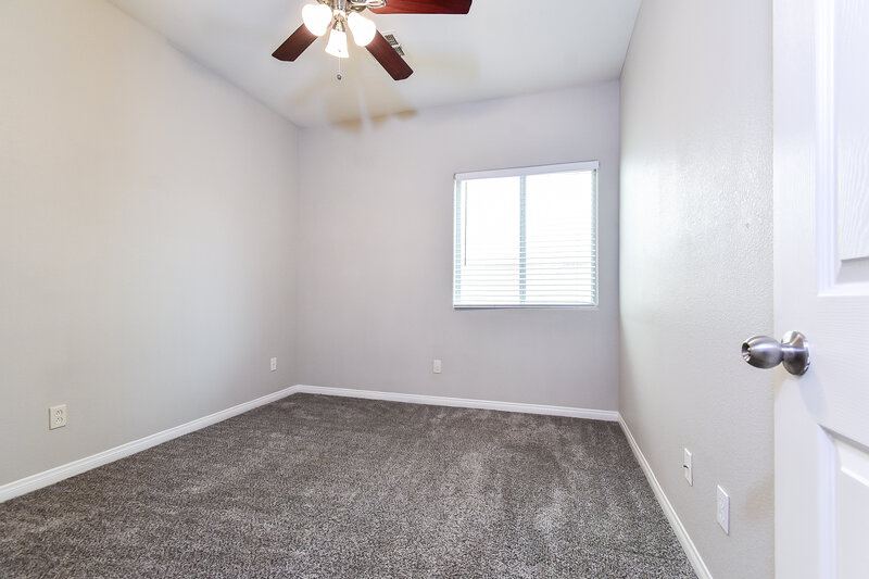 1,950/Mo, 3921 Red Trumpet Ct North Las Vegas, NV 89081 Bedroom View