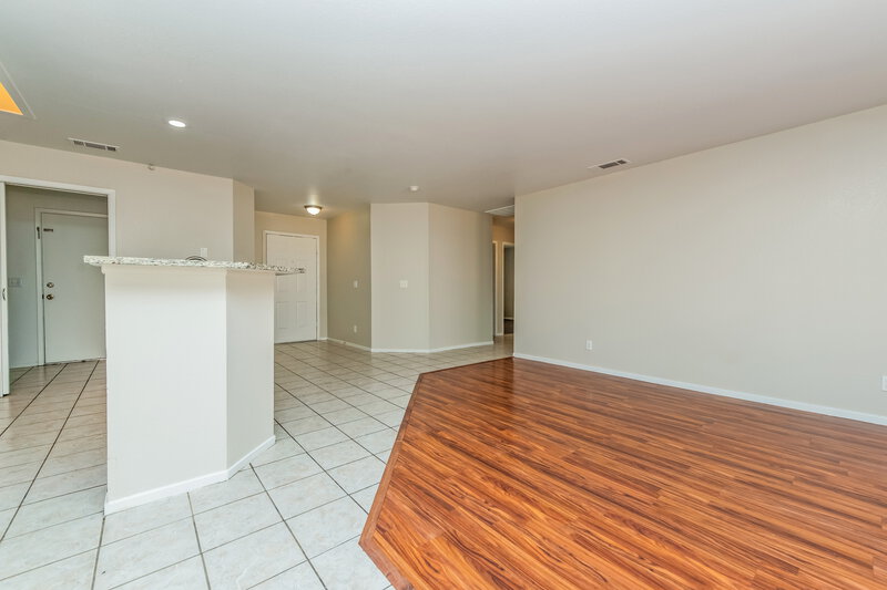 1,935/Mo, 5337 Padero Dr North Las Vegas, NV 89031 Dining Room View