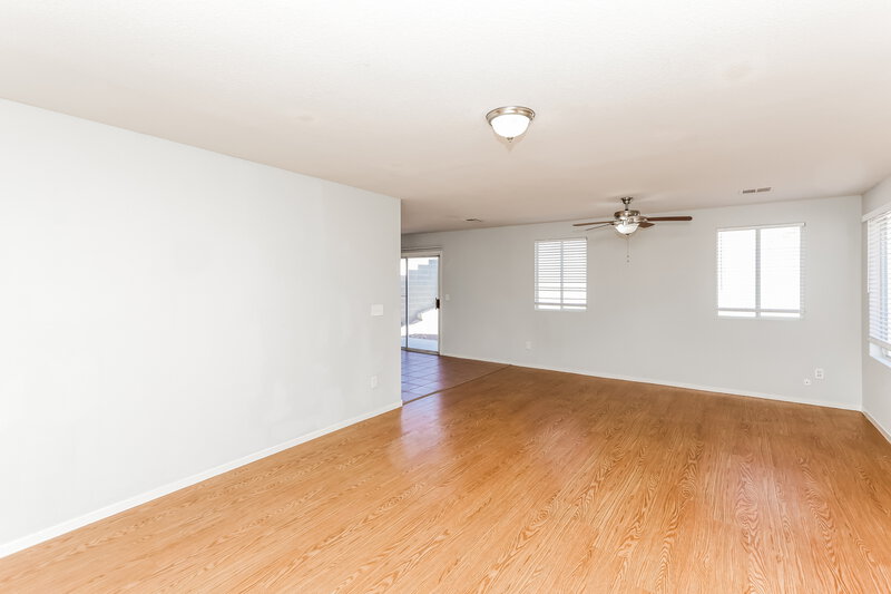 2,050/Mo, 5405 Jose Ernesto Street North Las Vegas, NV 89031 Living Room View 3