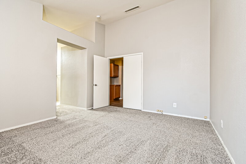 2,090/Mo, 6445 Bubbling Springs Ave Las Vegas, NV 89156 Main Bedroom View