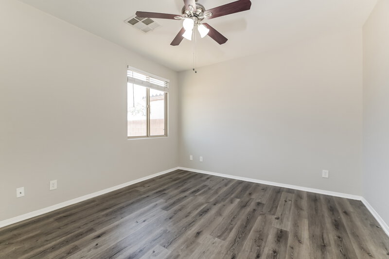 1,950/Mo, 712 Bridgeford Ct Henderson, NV 89011 Main Bedroom View