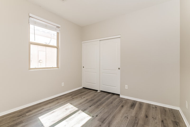 1,950/Mo, 712 Bridgeford Ct Henderson, NV 89011 Bedroom View