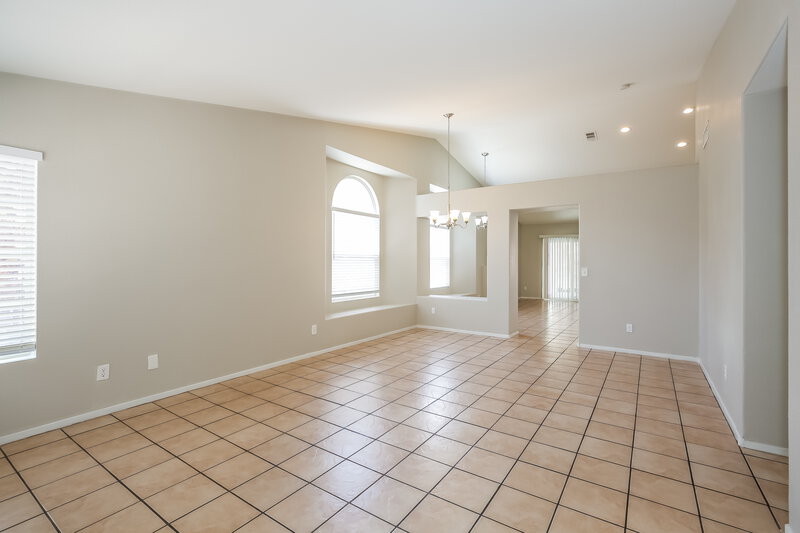 2,055/Mo, 3343 Rose Valley Street North Las Vegas, NV 89032 Family Room View 2