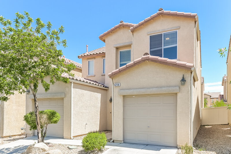 2,090/Mo, 6236 Castle Kennedy St Henderson, NV 89011 Front View