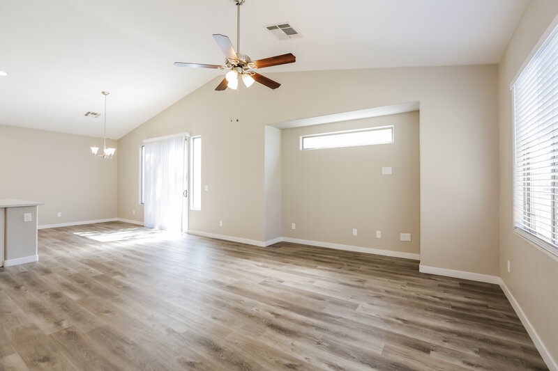 2,020/Mo, 3528 Turquoise Waters Avenue North Las Vegas, NV 89081 Living Room View 2