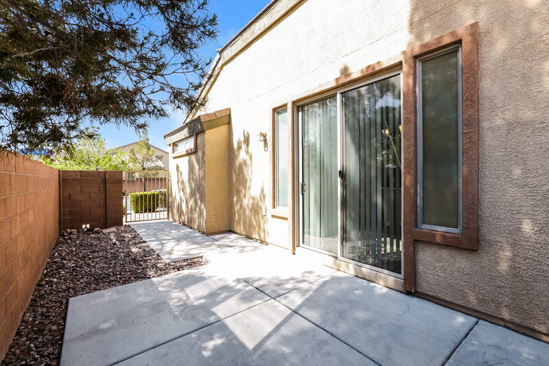 2,020/Mo, 3528 Turquoise Waters Avenue North Las Vegas, NV 89081 Rear View