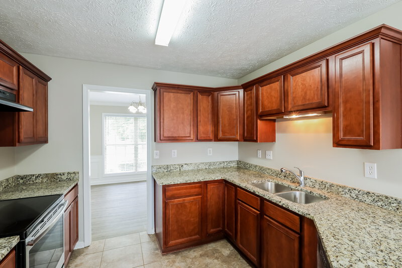 2,275/Mo, 8507 Bucking Trail Ct Louisville, KY 40291 Kitchen View