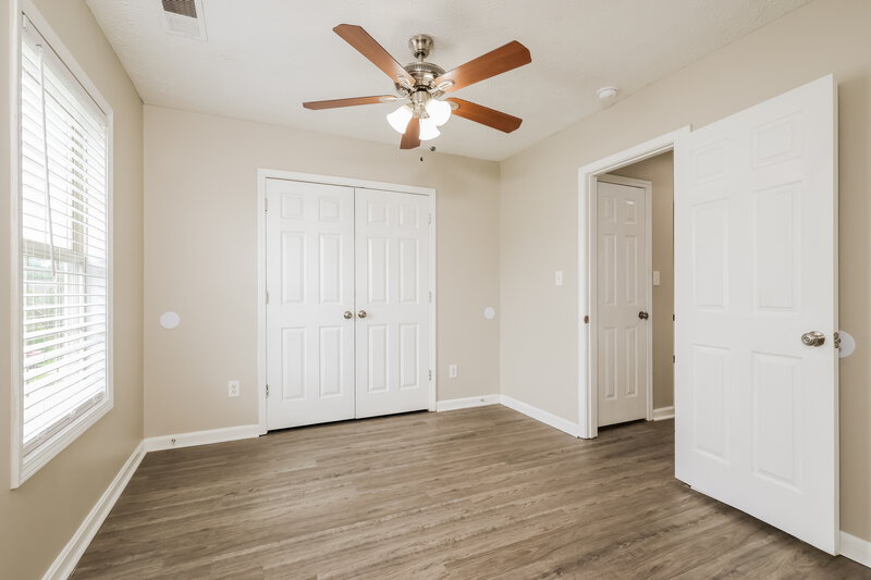 2,275/Mo, 8507 Bucking Trail Ct Louisville, KY 40291 Bedroom View