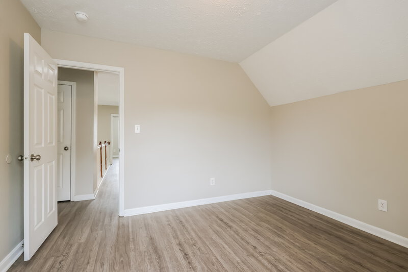 2,275/Mo, 8507 Bucking Trail Ct Louisville, KY 40291 Bedroom View 2