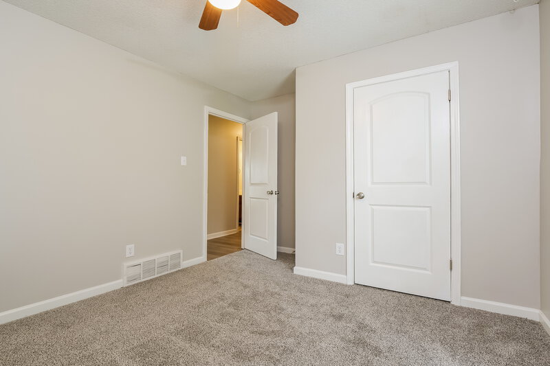 1,525/Mo, 3880 Warrington Dr Horn Lake, MS 38637 Bedroom View 2