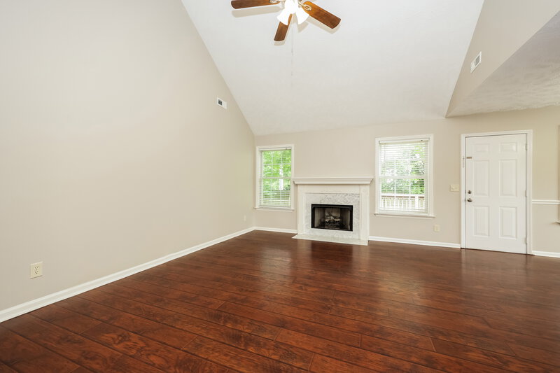 2,355/Mo, 1320 Dodd Trl Murfreesboro, TN 37128 Living Room View