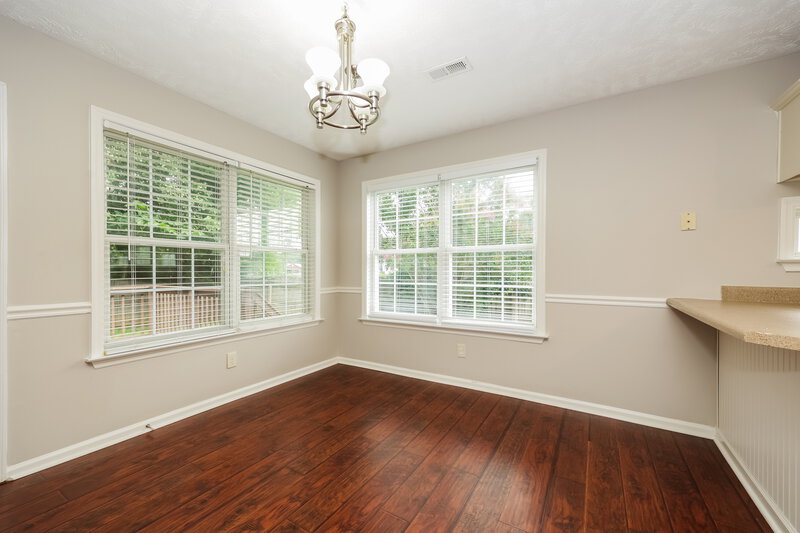 2,355/Mo, 1320 Dodd Trl Murfreesboro, TN 37128 Dining Room View 2