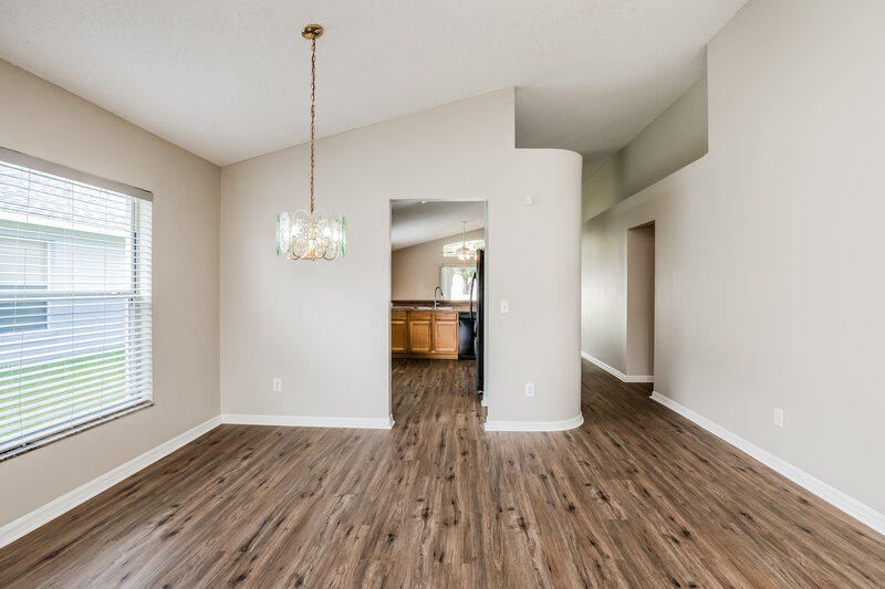 2,525/Mo, 1157 Ballyshannon Pkwy Orlando, FL 32828 Dining Room View