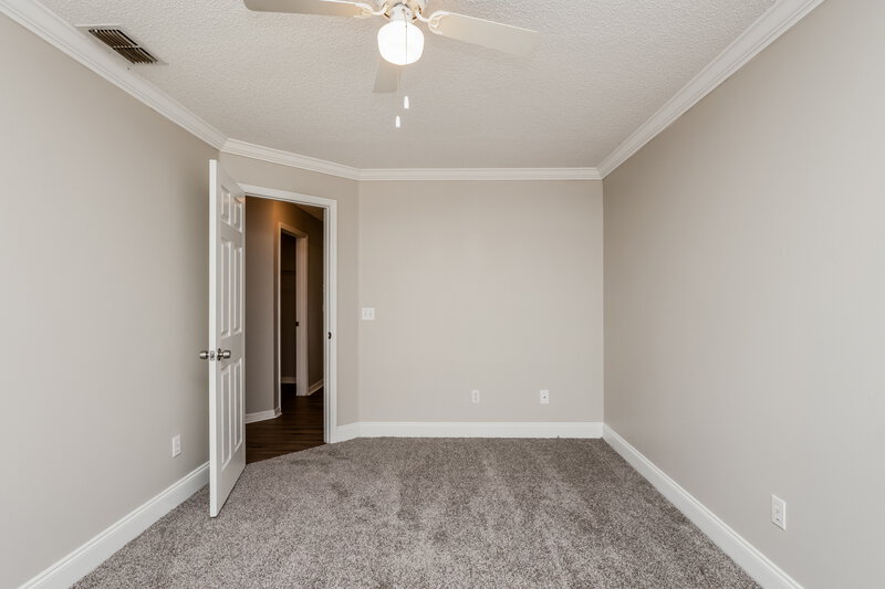 2,525/Mo, 1157 Ballyshannon Pkwy Orlando, FL 32828 Main Bedroom View 2