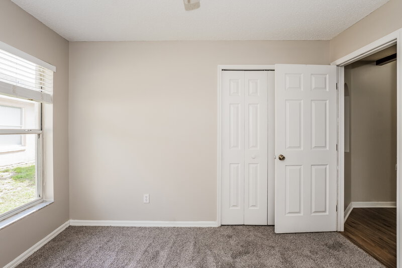 2,525/Mo, 1157 Ballyshannon Pkwy Orlando, FL 32828 Bedroom View 2