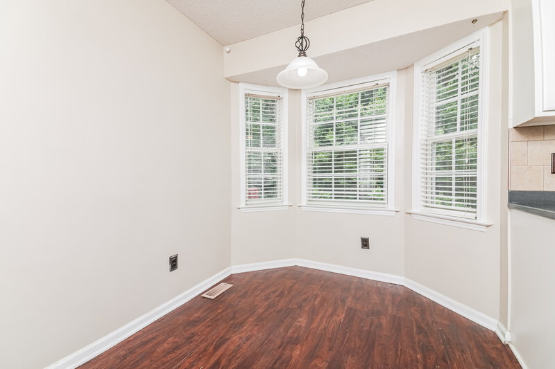 3,200/Mo, 120 Nightshade Ln Garner, NC 27529 Breakfast Nook View