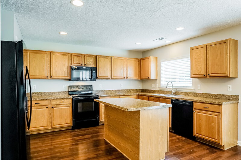 2,080/Mo, 3112 Olustee Dr Raleigh, NC 27610 Kitchen View