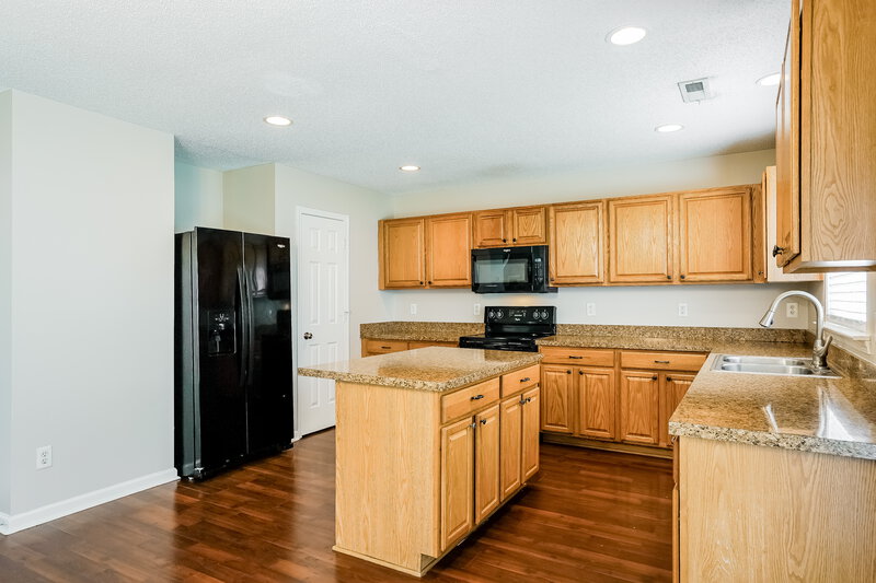 2,080/Mo, 3112 Olustee Dr Raleigh, NC 27610 Kitchen View 2