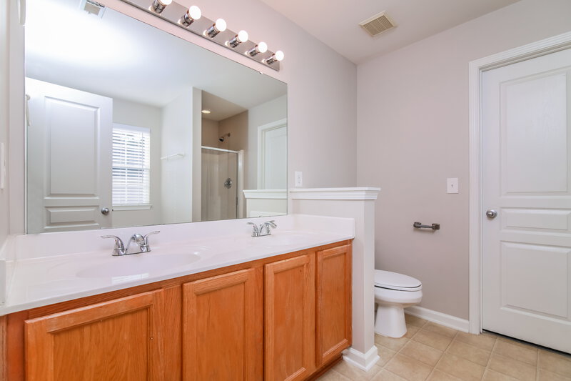 2,715/Mo, 1008 Martin Bench Court Wake Forest, NC 27587 Main Bathroom View 2