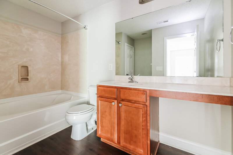 2,005/Mo, 133 Smart Court Clayton, NC 27520 Main Bathroom View