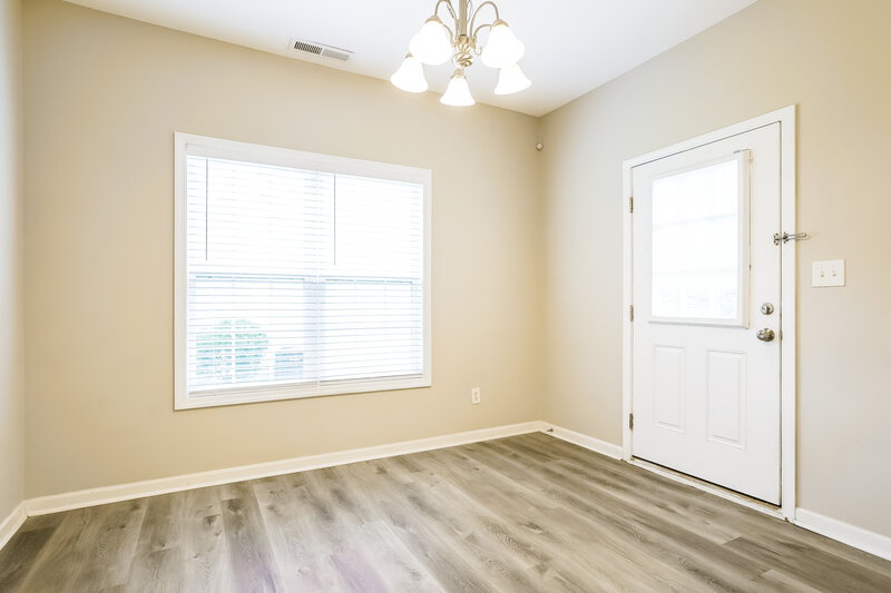 2,800/Mo, 5245 Nobleman Trl Knightdale, NC 27545 Dining Room View