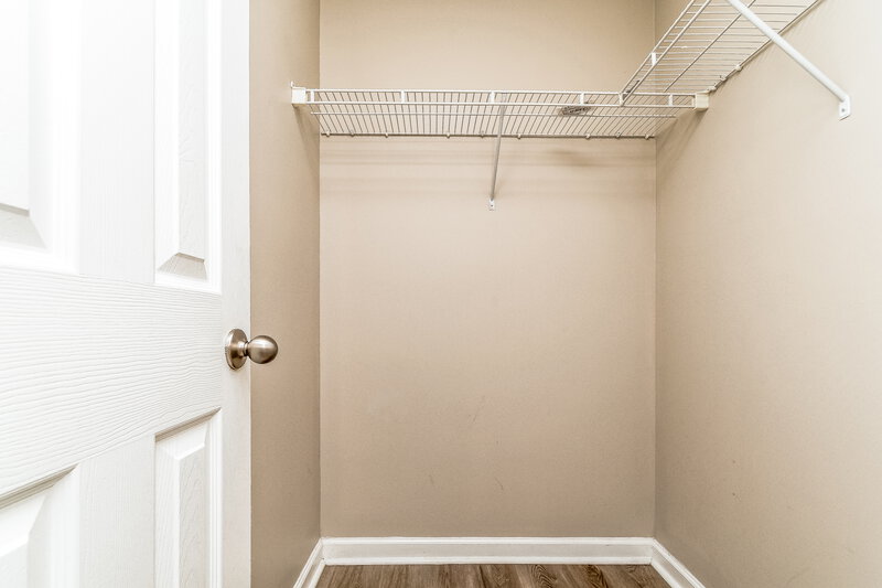 2,600/Mo, 4205 Springfield Creek Dr Raleigh, NC 27616 Walk In Closet View
