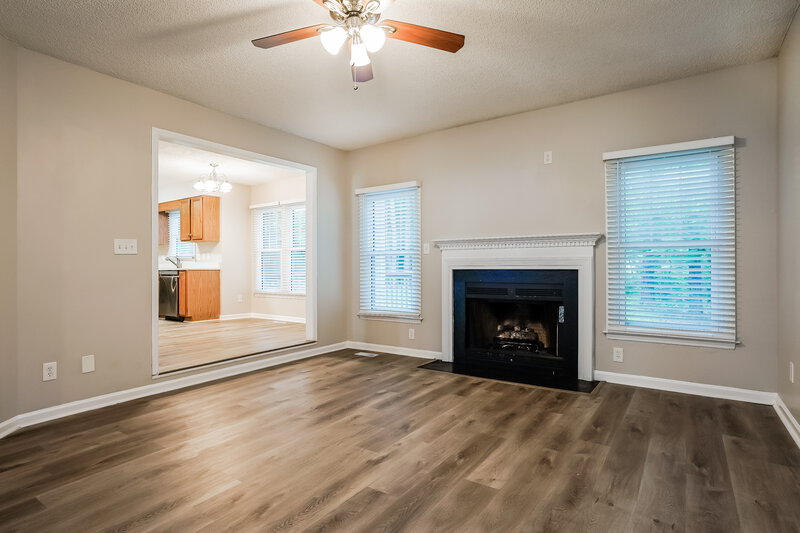 2,035/Mo, 5321 Pronghorn Ln Raleigh, NC 27610 Living Room View 3