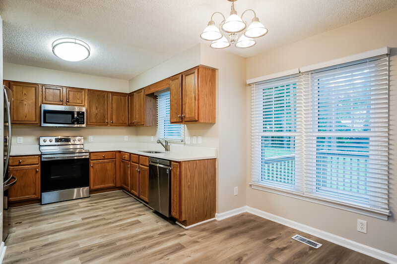 2,035/Mo, 5321 Pronghorn Ln Raleigh, NC 27610 Dining Room View