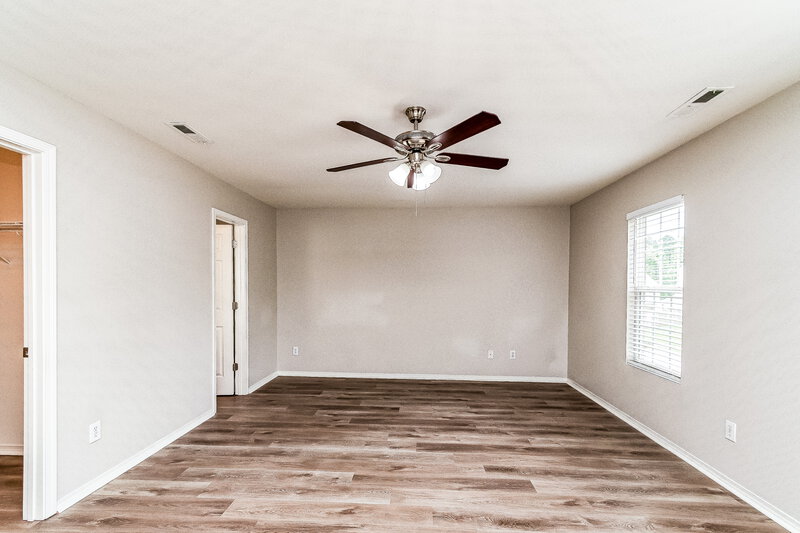 2,520/Mo, 5457 Thunderidge Drive Raleigh, NC 27610 Main Bedroom View