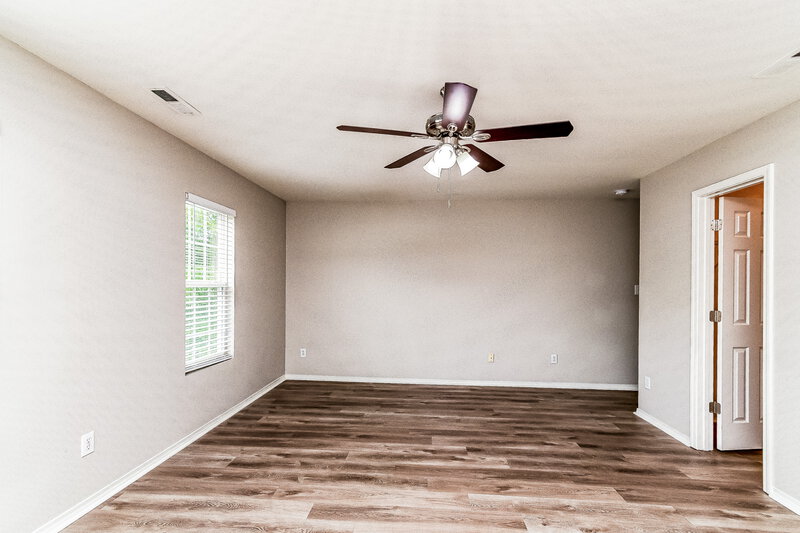 2,520/Mo, 5457 Thunderidge Drive Raleigh, NC 27610 Main Bedroom View 2