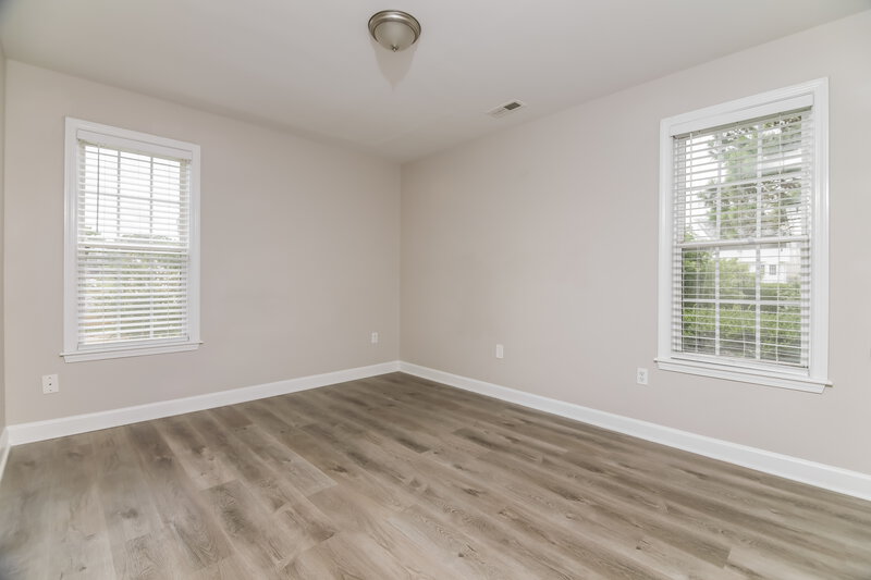 2,160/Mo, 4321 Major Loring Way Raleigh, NC 27616 Bedroom View