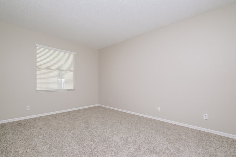 2,980/Mo, 18003 Misty Blue Ln Tampa, FL 33647 Main Bedroom View 2