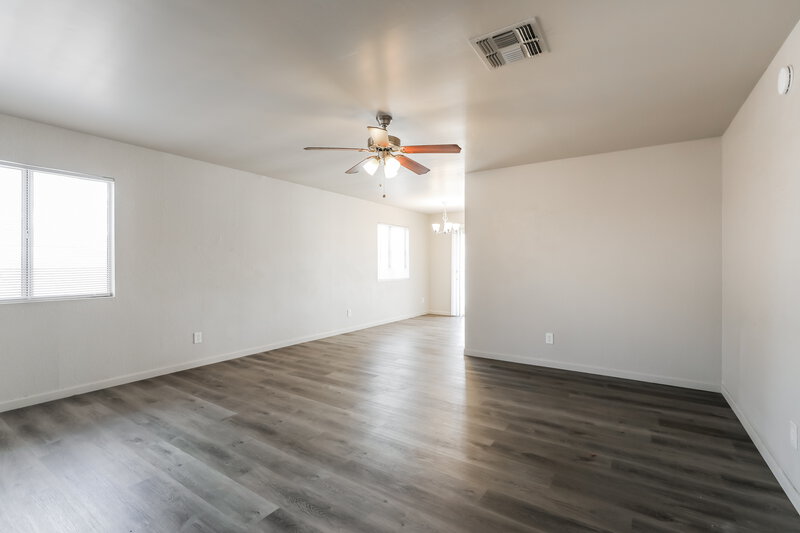 1,955/Mo, 6111 N Samantha Grove Dr Tucson, AZ 85741 Living Room View 3