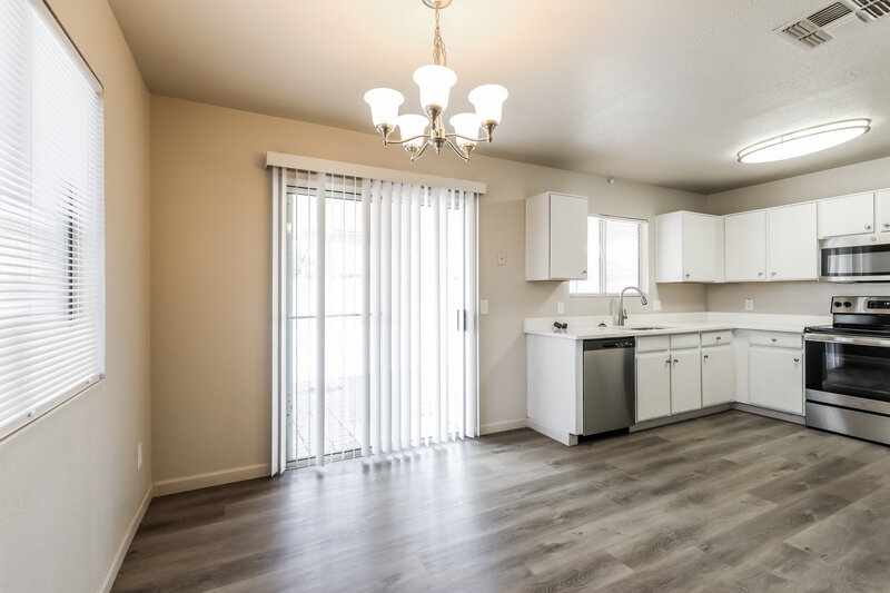 1,955/Mo, 6111 N Samantha Grove Dr Tucson, AZ 85741 Dining Room View