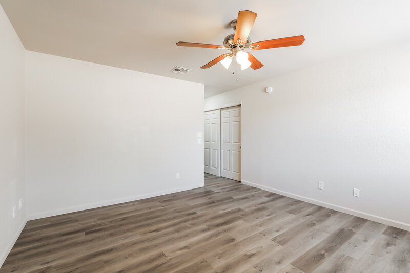 1,955/Mo, 6111 N Samantha Grove Dr Tucson, AZ 85741 Main Bedroom View 2